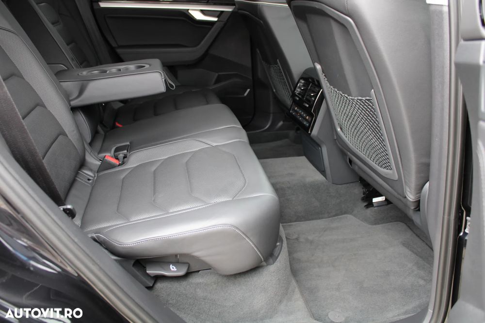 Volkswagen Touareg 3.0 V6 TSI OPF 4Motion Aut. Elegance - 15