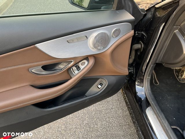 Mercedes-Benz Klasa C 250 7G-TRONIC - 12