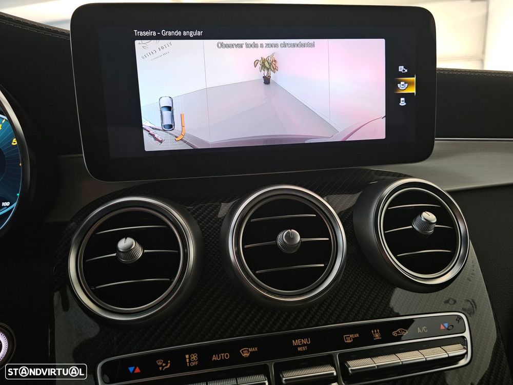 Mercedes-Benz GLC 300 e Coupe 4Matic - 38