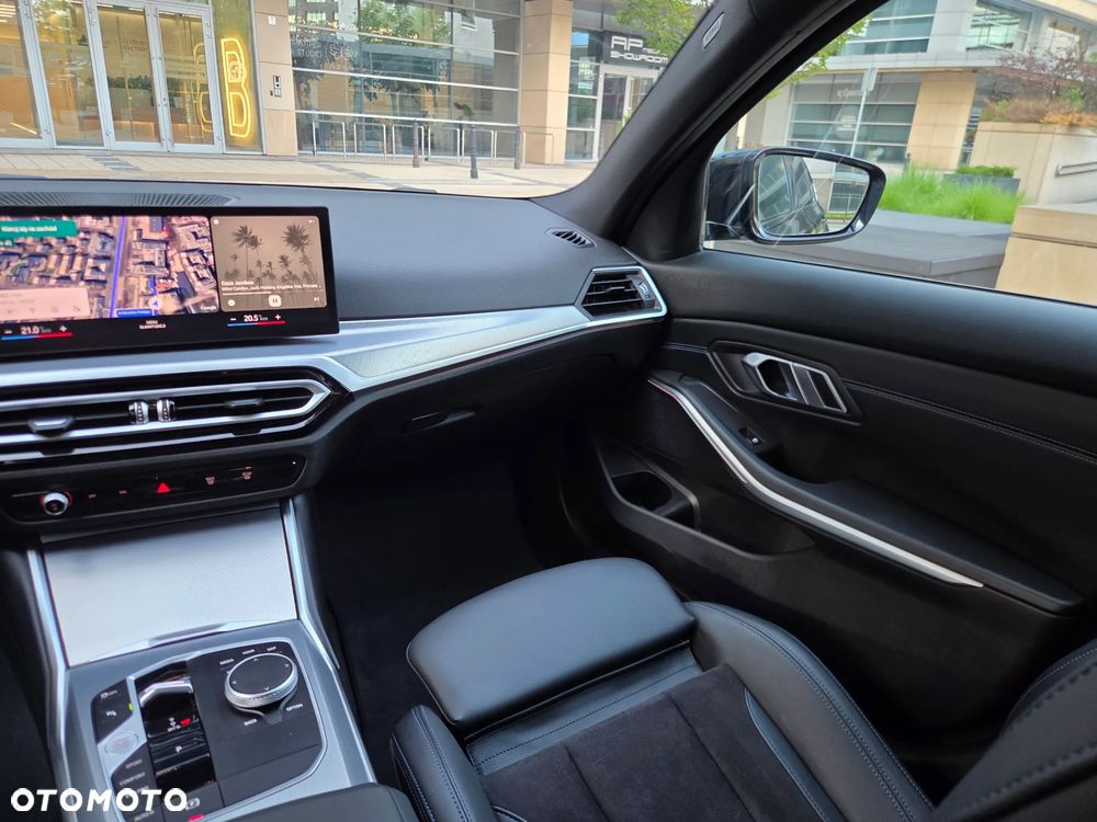 BMW Seria 3 320d xDrive mHEV M Sport - 15