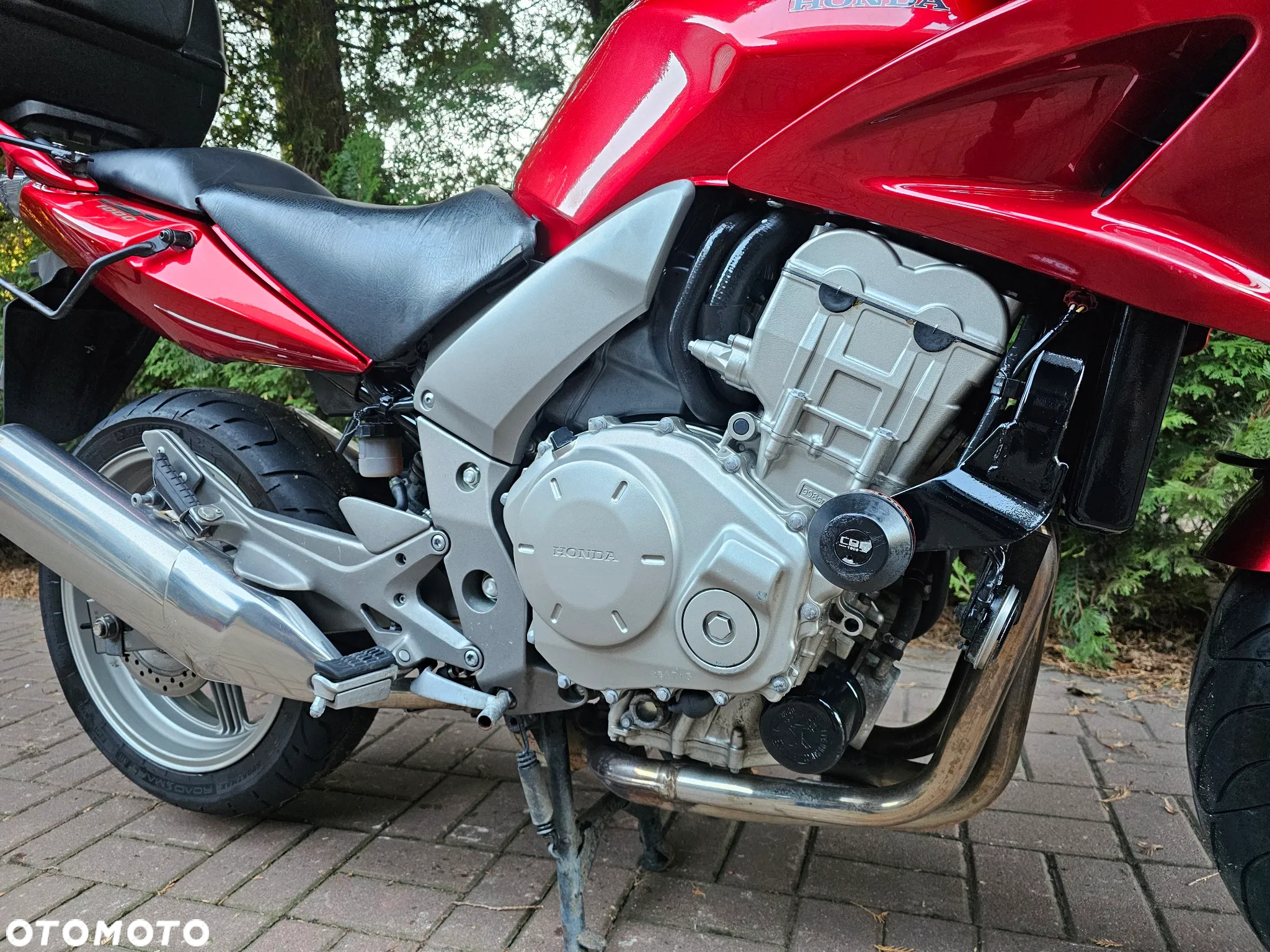 Honda CBF - 8