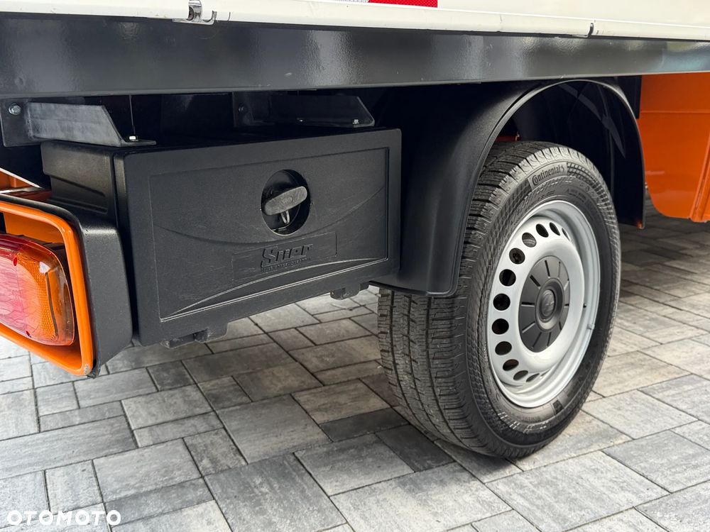 Volkswagen Transporter T6 Doka 6 osób / Oryginalny stan / Serwis tylko w Aso / Stan jak nowego / Fv23% - 16