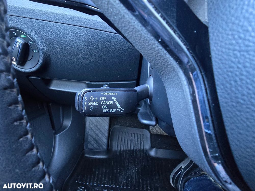 Skoda Superb 2.0 TDI DSG Style - 26