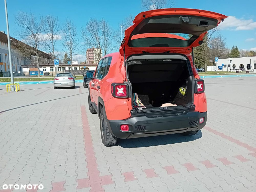 Jeep Renegade 1.0 GSE T3 Turbo Sport FWD S&S - 14