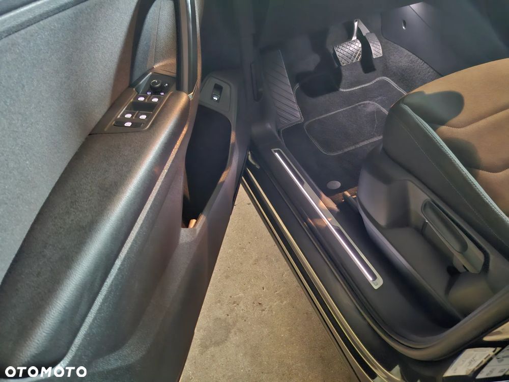 Volkswagen Tiguan 2.0 TDI BMT SCR 4Mot Highline DSG - 35