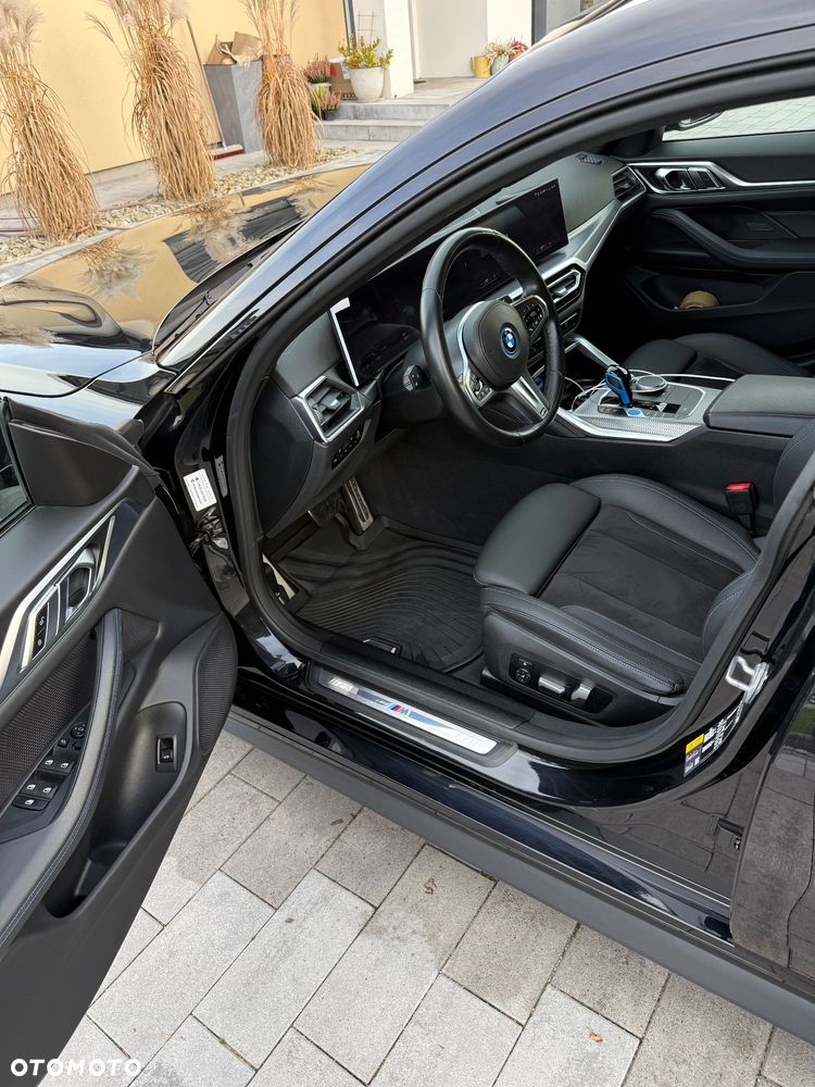 BMW i4 70.3kWh eDrive 35 M Sport Edition - 3