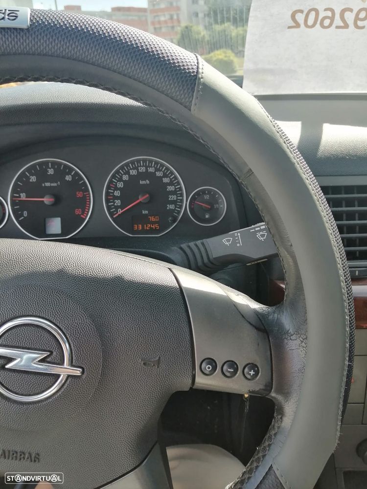 Opel Vectra GTS 2.2 DTi - 6