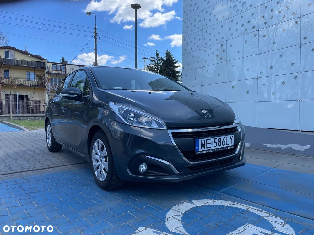 Peugeot 208 1.2 PureTech Allure - 6