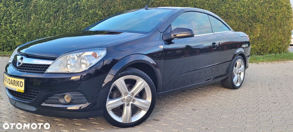 Opel Astra TwinTop 1.8 Cosmo - 14