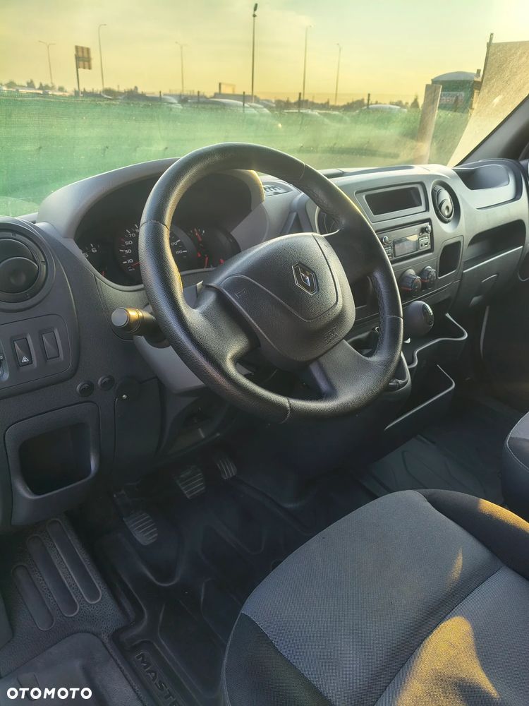 Renault Master - 11