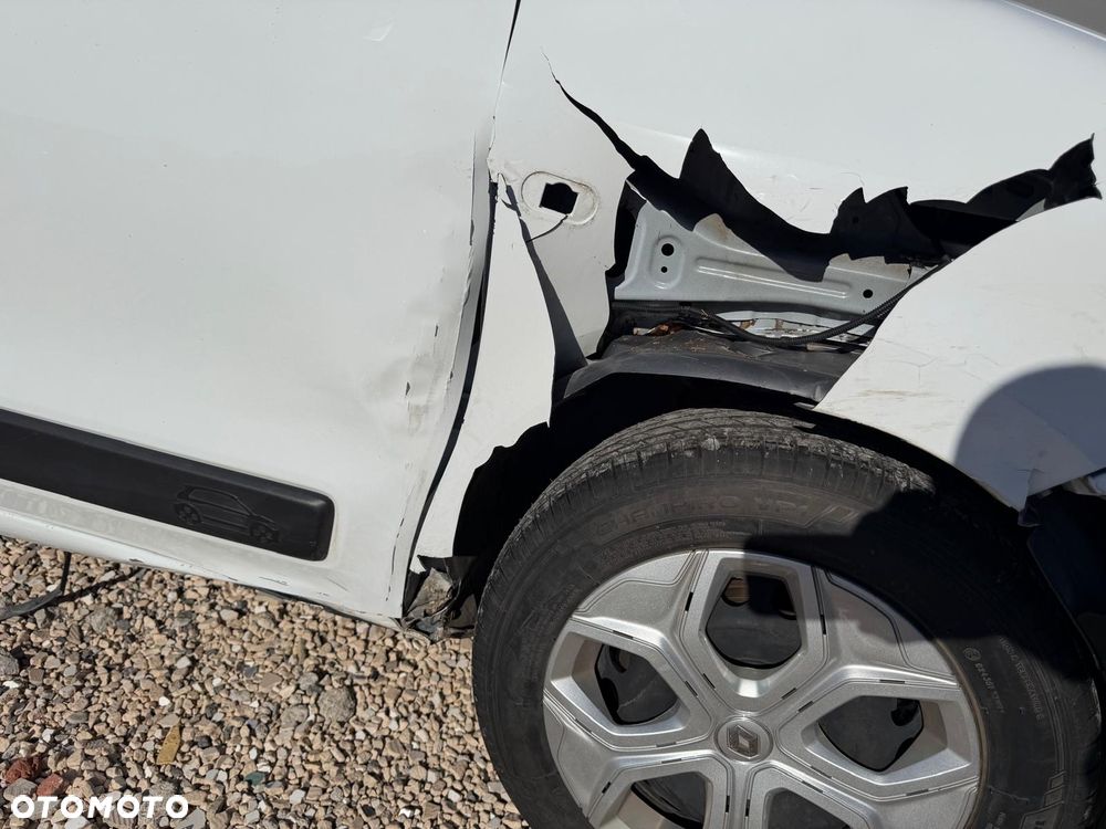 Renault Twingo SCe 75 INTENS - 20