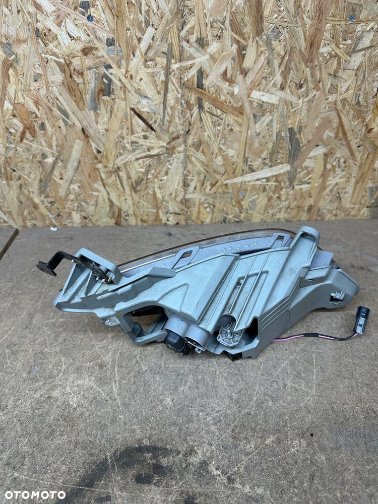 HYUNDAI VELOSTER HALOGEN LEWY 92201-2V000 - 8