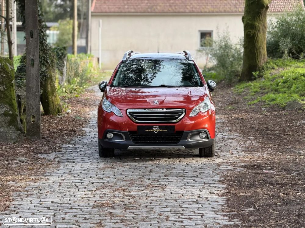 Peugeot 2008 1.2 PureTech Allure EAT6 - 4