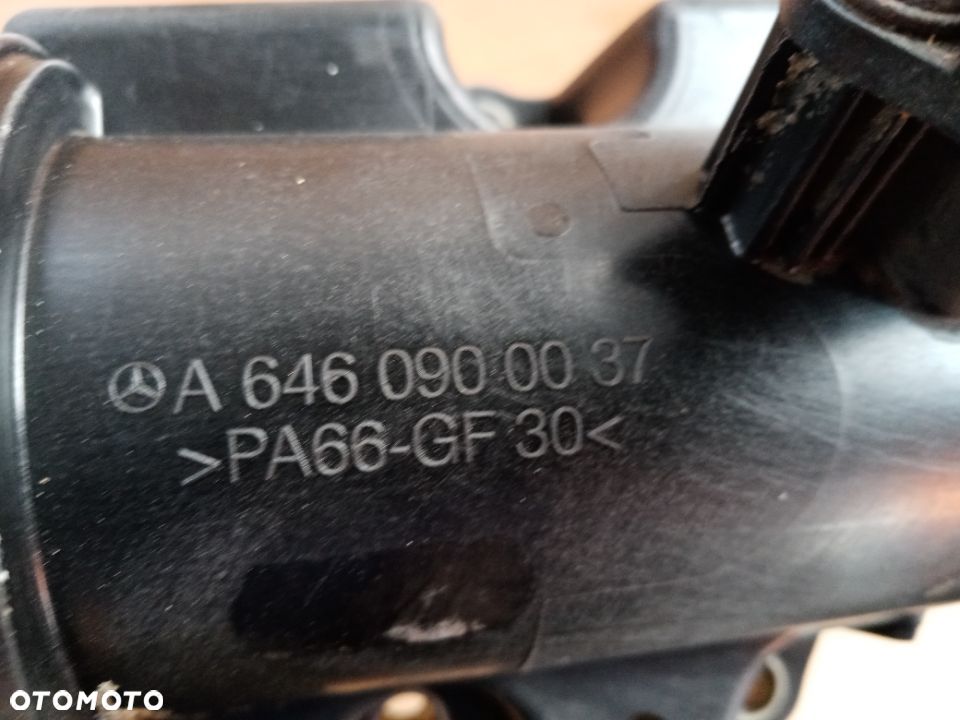 Rura dolot powietrza Mercedes Vito 639 2.2 CDI A6460900037 - 5