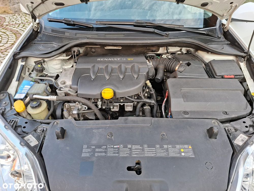 Renault Laguna 1.6 16V Expression - 22