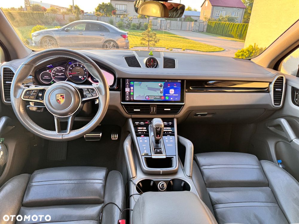 Porsche Cayenne S - 14
