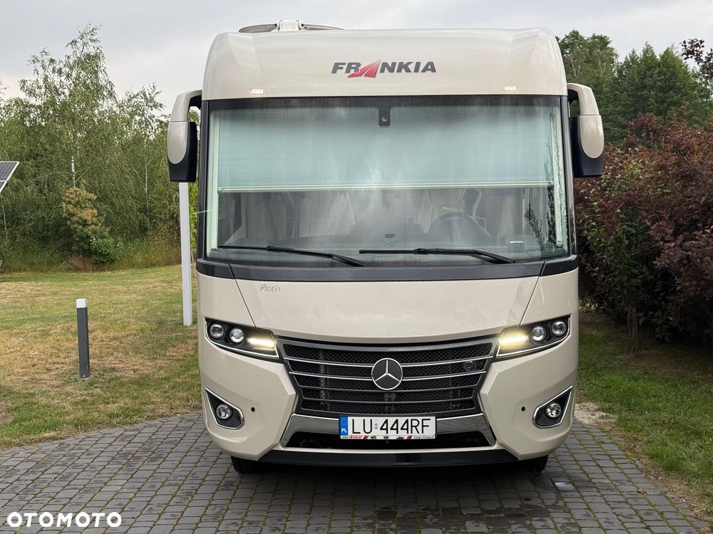 Frankia Platin 8400 3,0 V6 - 2