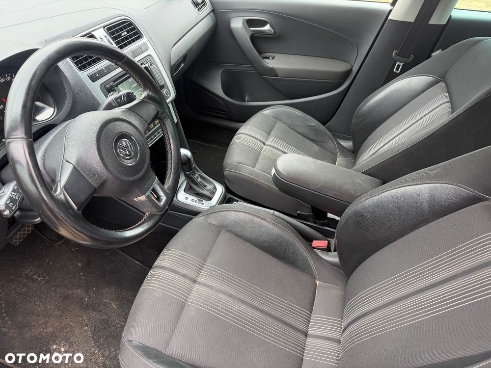 Volkswagen Polo 1.6 TDI DPF Highline DSG - 11
