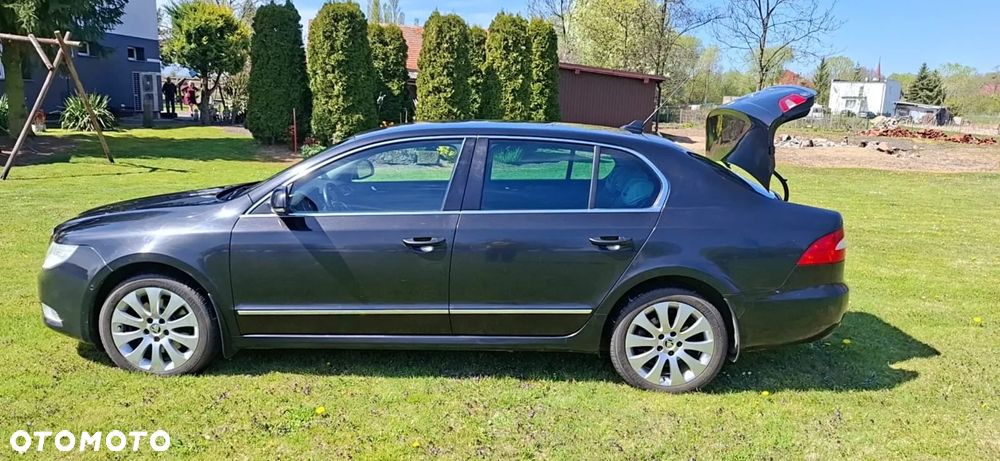 Skoda Superb 2.0 TDI Elegance - 7