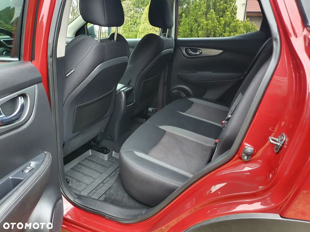 Nissan Qashqai 1.3 DIG-T TEKNA - 22