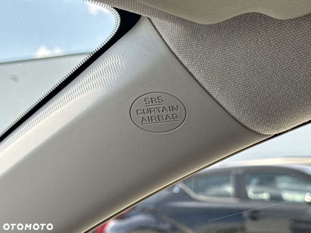 Toyota Corolla 1.6 Premium EU6 - 23