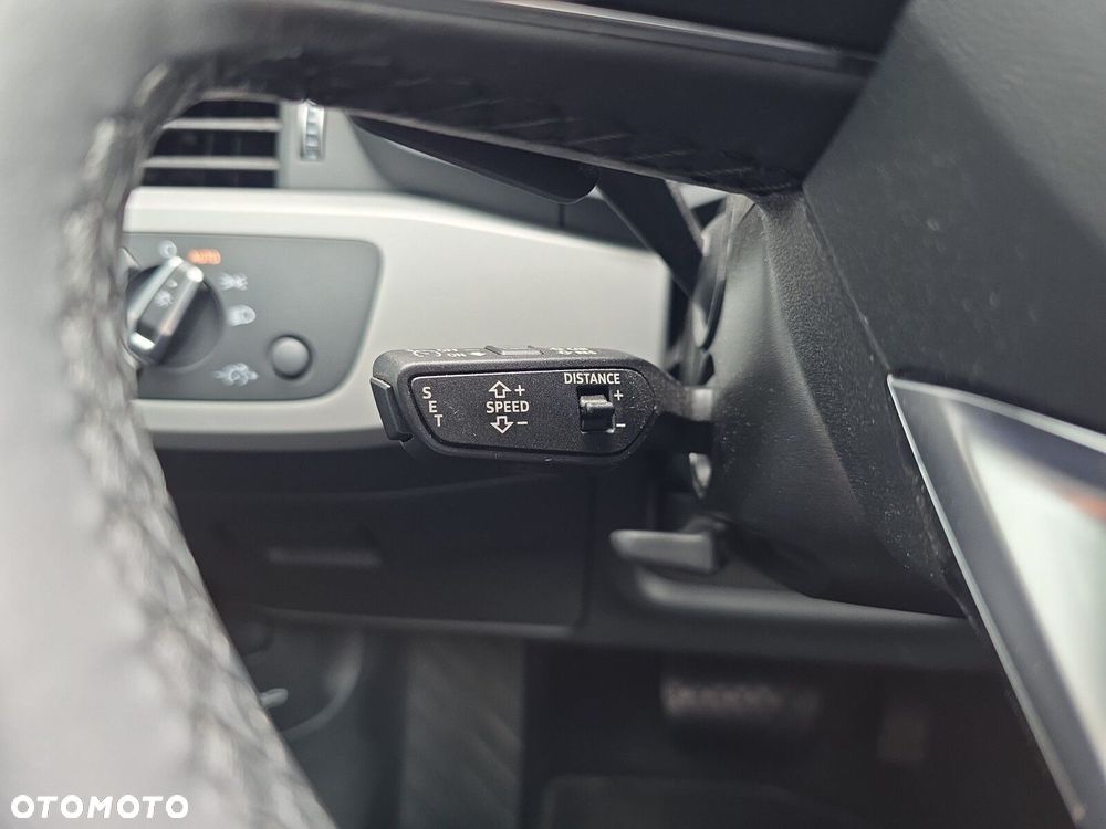 Audi A4 Avant 35 TFSI mHEV S tronic - 16