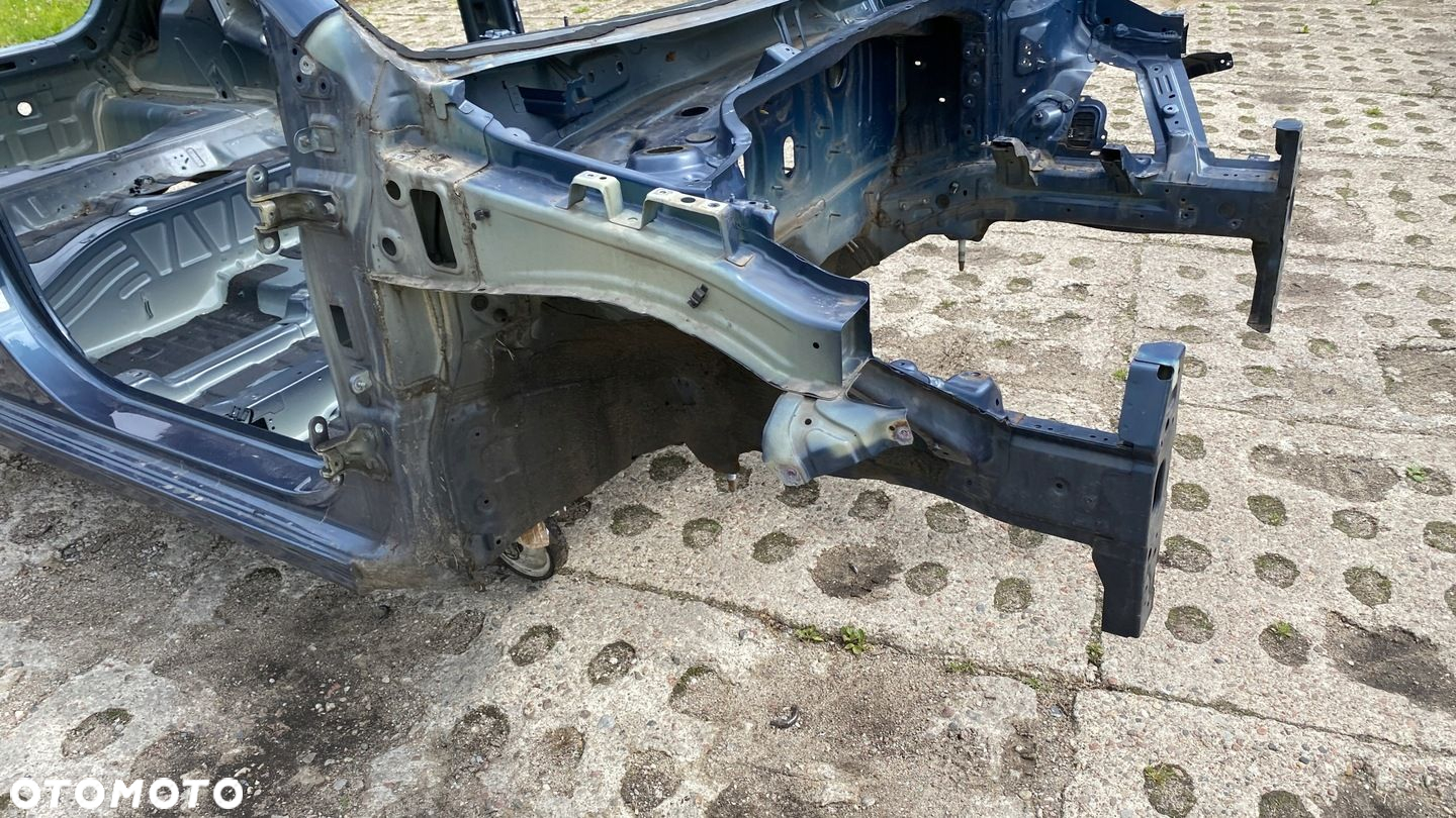 KIA RIO IV V ĆWIARTKA PODŁUŻNICA FARTUCH PRAWA PRAWY PRZÓD PRZEDNIA EU3 17- - 2