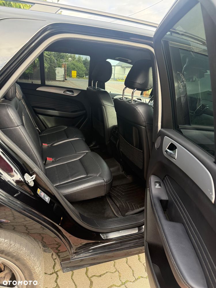 Mercedes-Benz GLE 350 d 4-Matic - 12