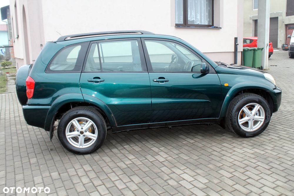 Toyota RAV4 4x4 - 6