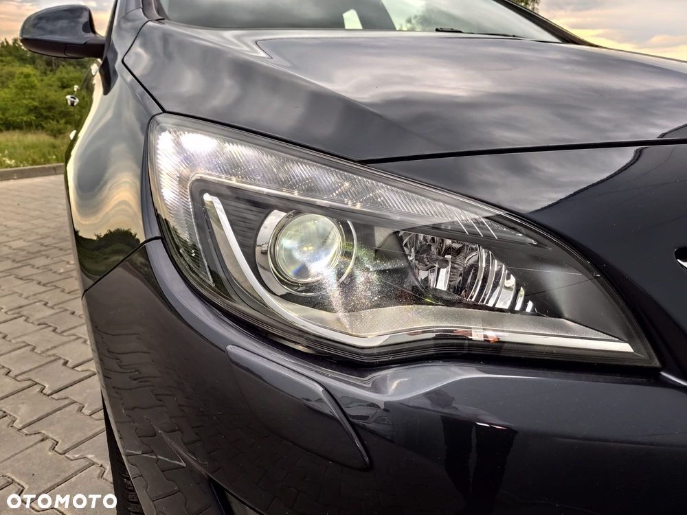 Opel Astra 1.4 Turbo Innovation - 24