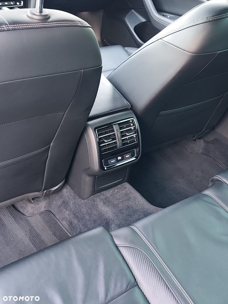 Volkswagen Passat 2.0 TDI Bi-Turbo BMT 4Mot Highline DSG - 13