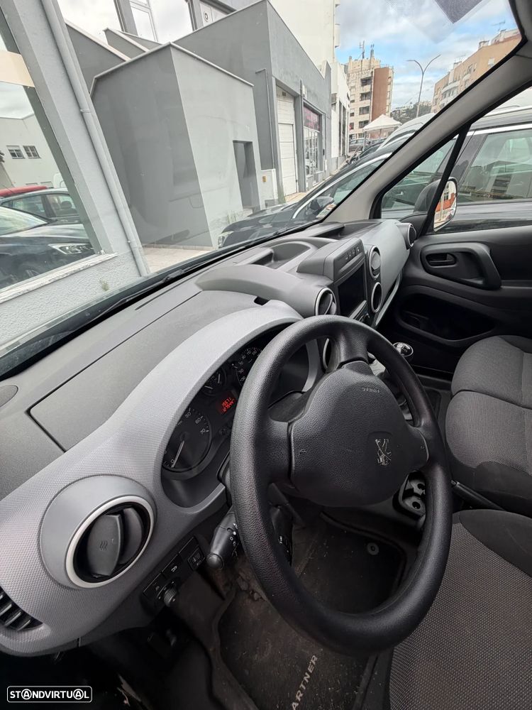Peugeot Partner - 9