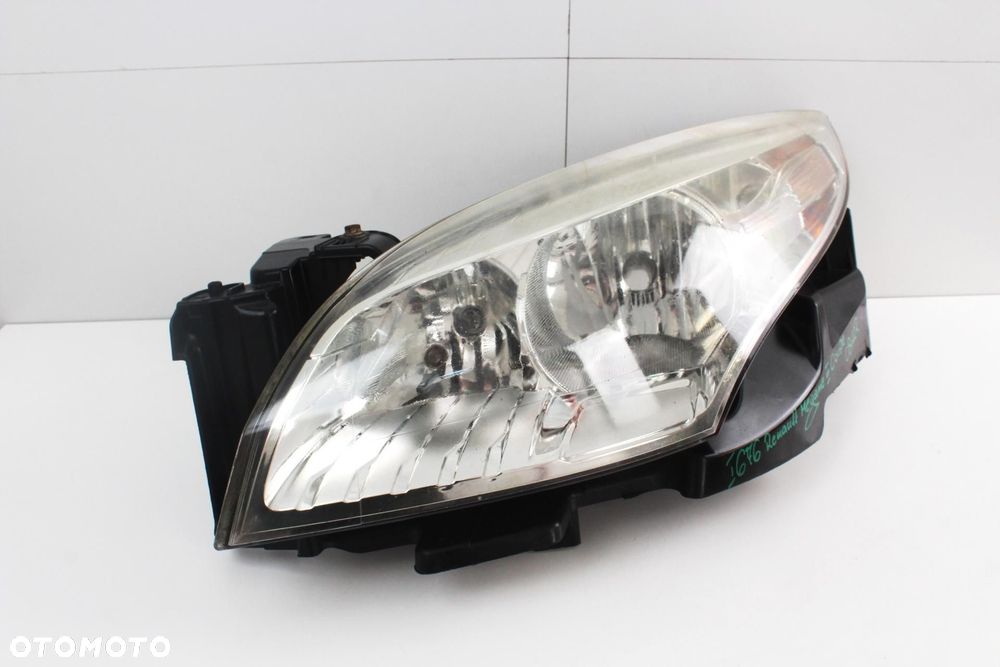LAMPA LEWY PRZÓD RENAULT MEGANE III 3 08-12R - 2