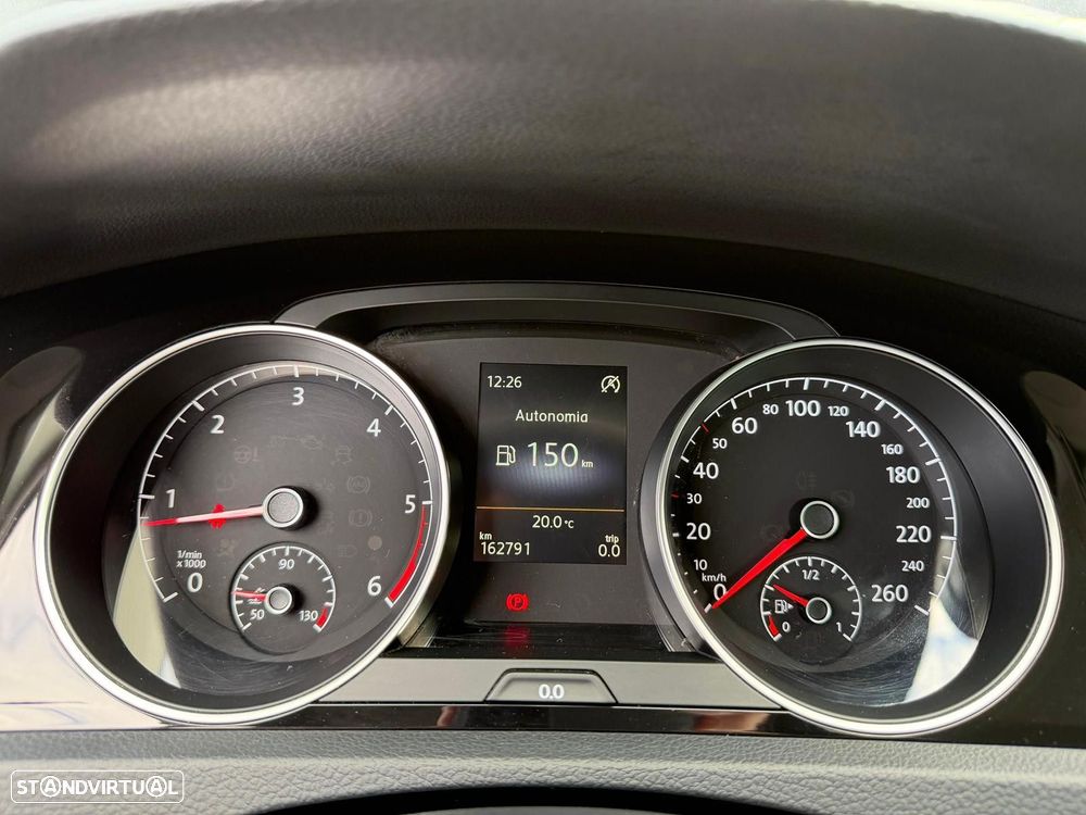VW Golf - 16