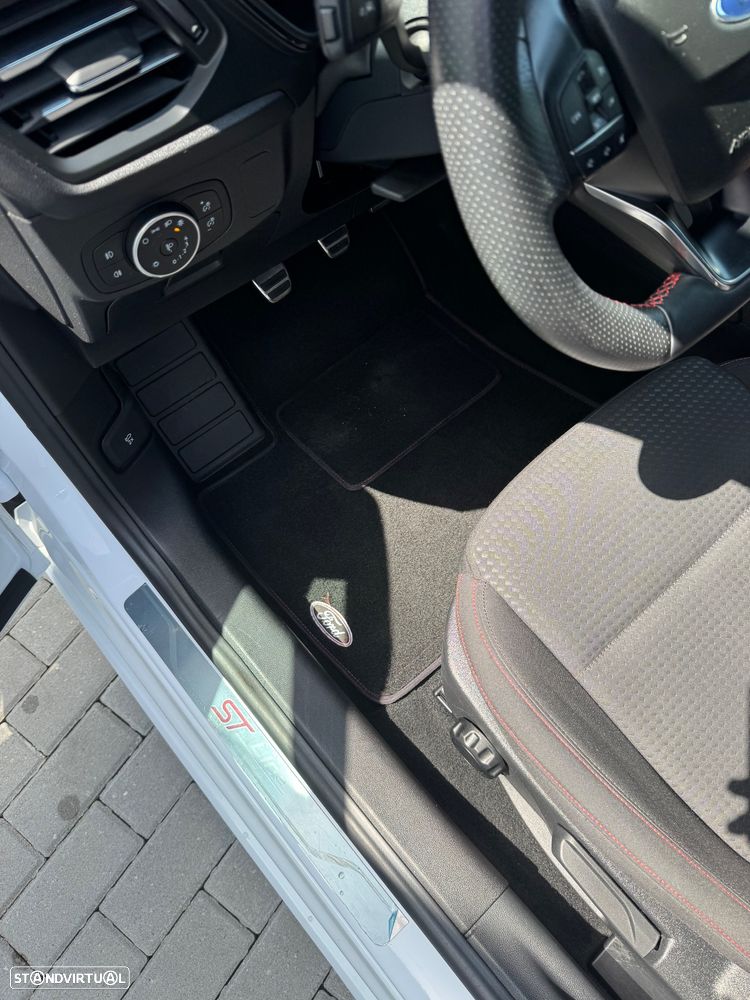 Ford Focus 1.0 EcoBoost MHEV ST-Line - 9