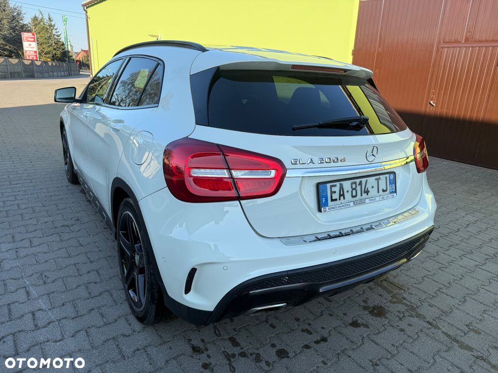 Mercedes-Benz GLA 200 (CDI) d 7G-DCT AMG Line - 6