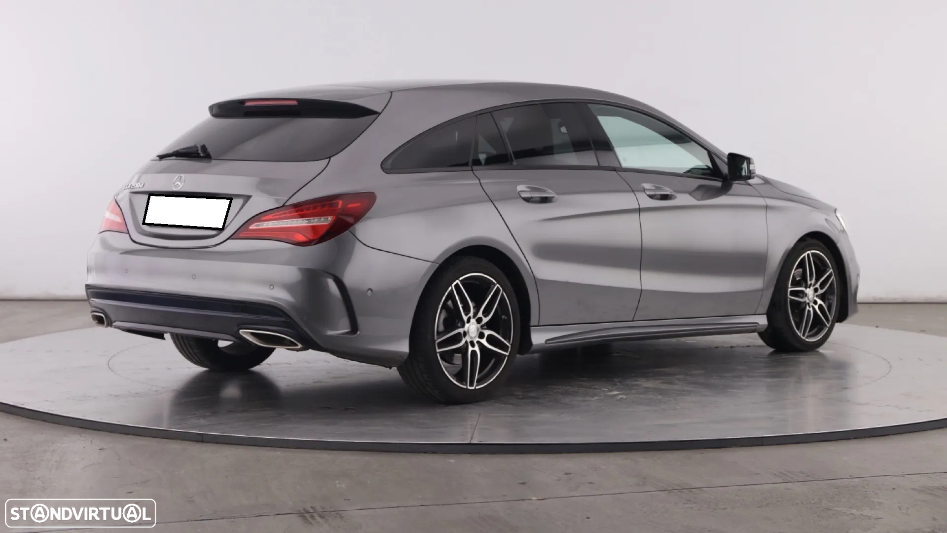 Mercedes-Benz CLA 200 d Shooting Brake AMG Line - 3