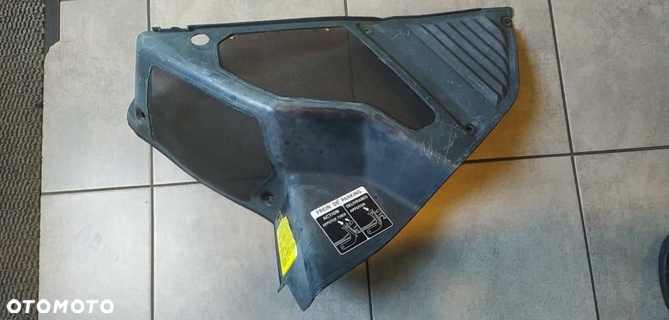 ISEKI SG15 SG 15 OSŁONA KOLUMNY KIEROWNICZEJ PRAWA - 2