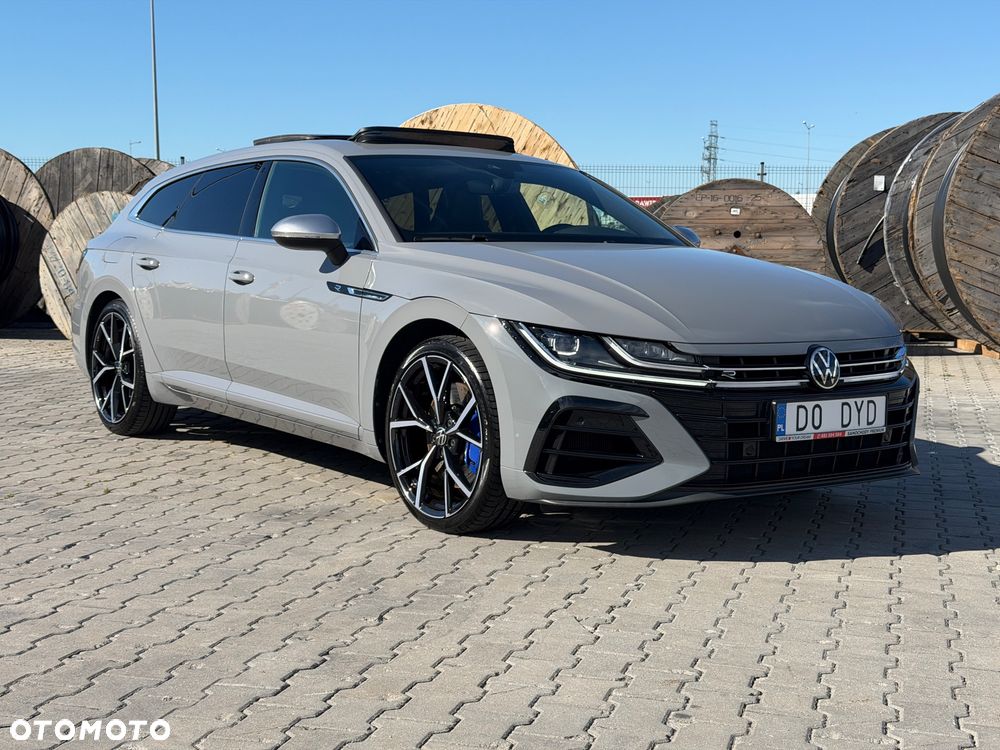 Volkswagen Arteon 2.0 TSI 4Motion R DSG - 9