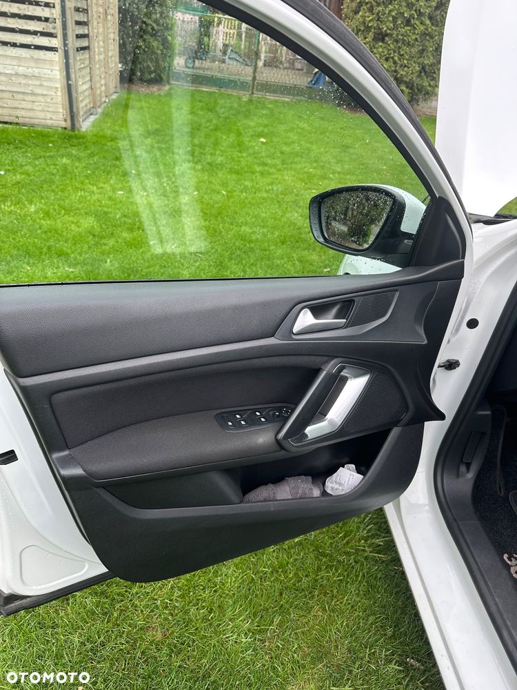 Peugeot 308 BlueHDi 100 Stop & Start Access - 5