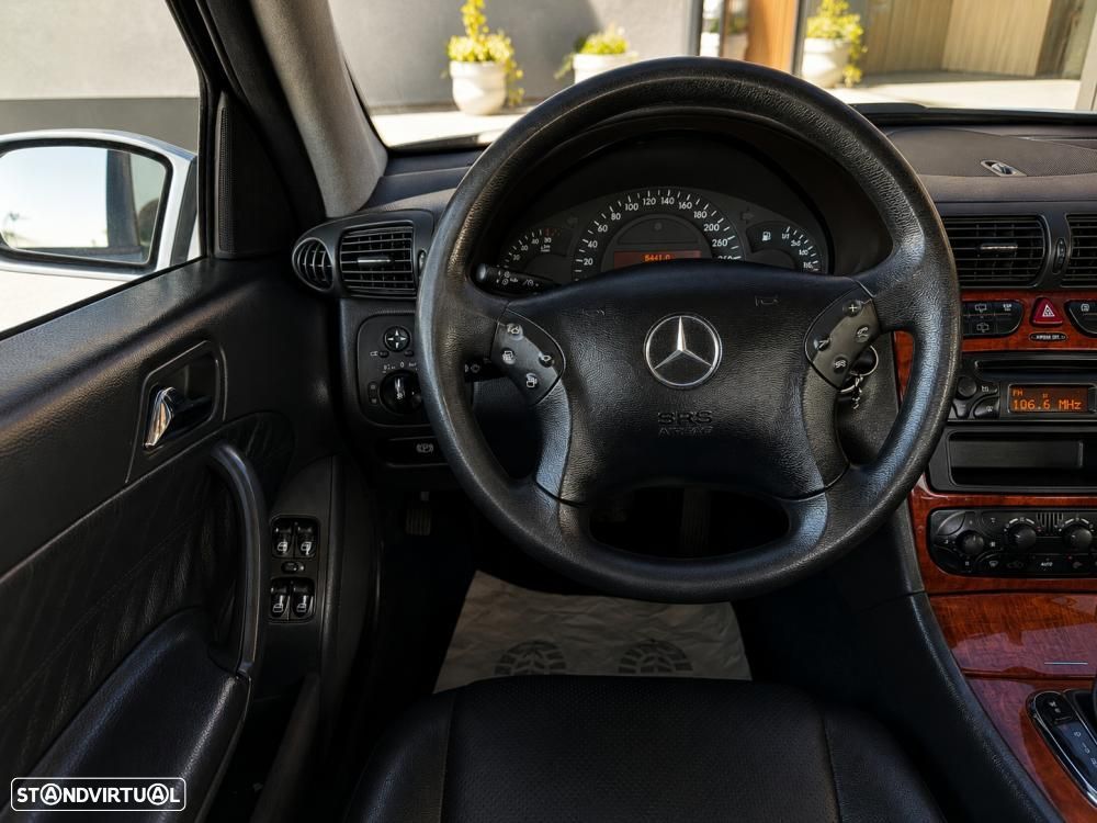 Mercedes-Benz C 220 - 22