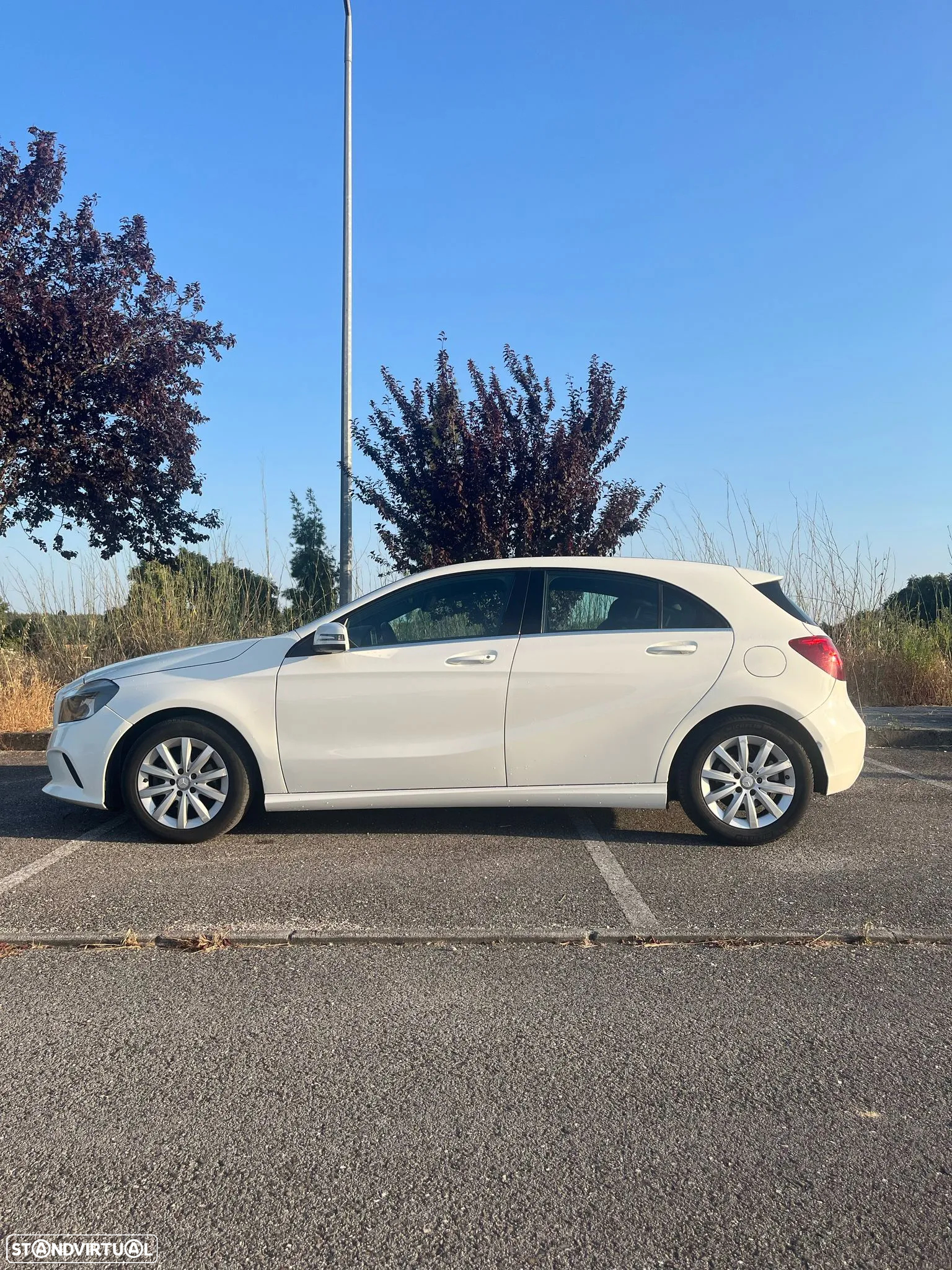 Mercedes-Benz A 180 CDi BlueEfficiency - 11