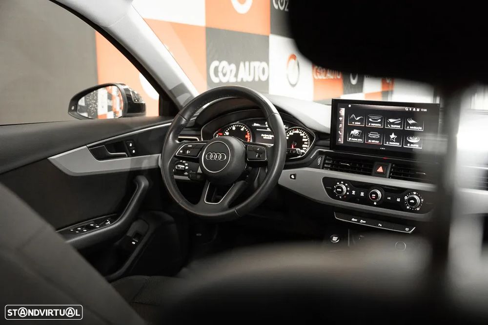 Audi A4 Avant 30 TDI Advanced S tronic - 12