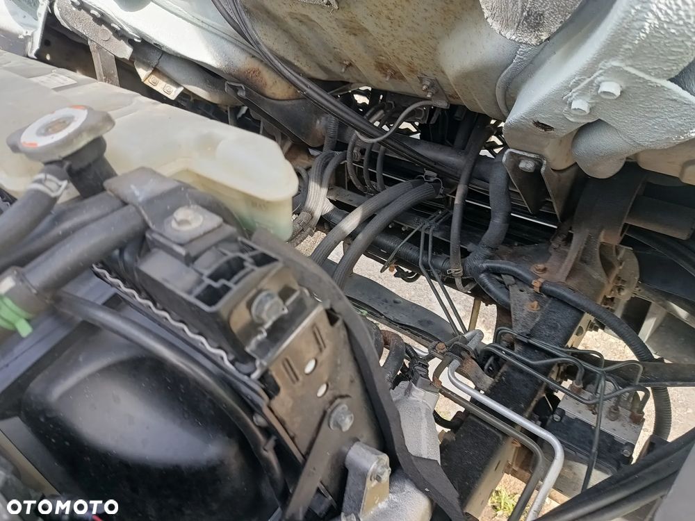 Nissan NT400 CABSTAR 3.5T Single Cab 2.5 diesel 146kM AUTO SPRAWNE, GOTOWE DO PRACY! - 18