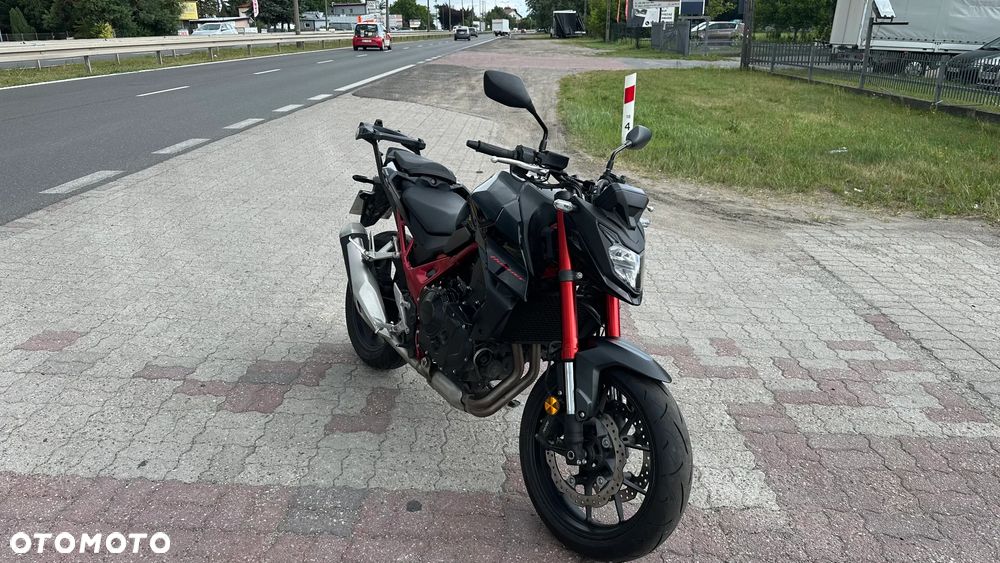 Honda CB - 9