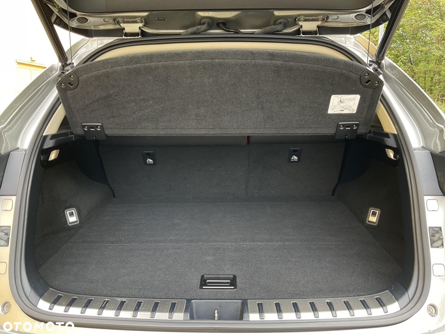 Lexus NX 300h F Impression AWD - 32