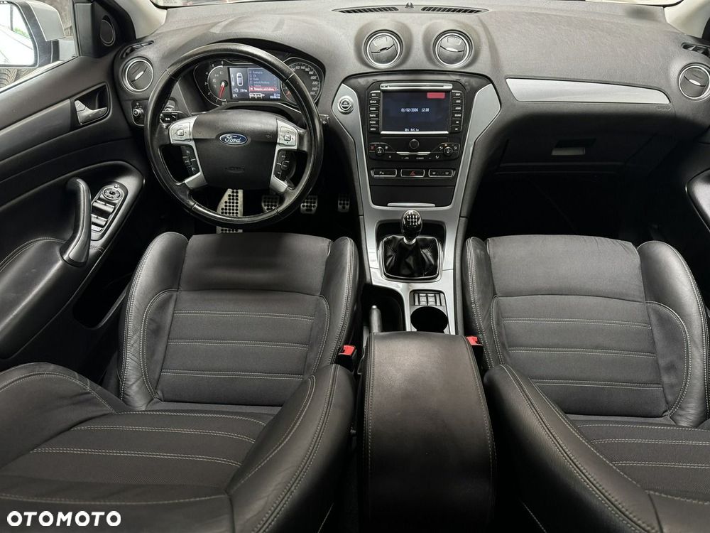 Ford Mondeo 2.0 TDCi Champions Edition - 22