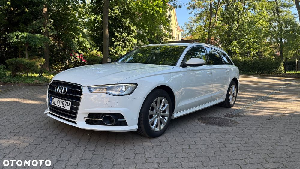 Audi A6 Avant - 1