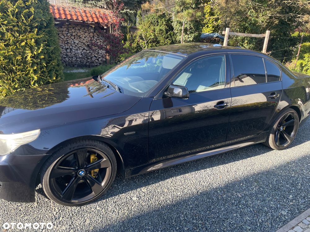 BMW Seria 5 525d - 17