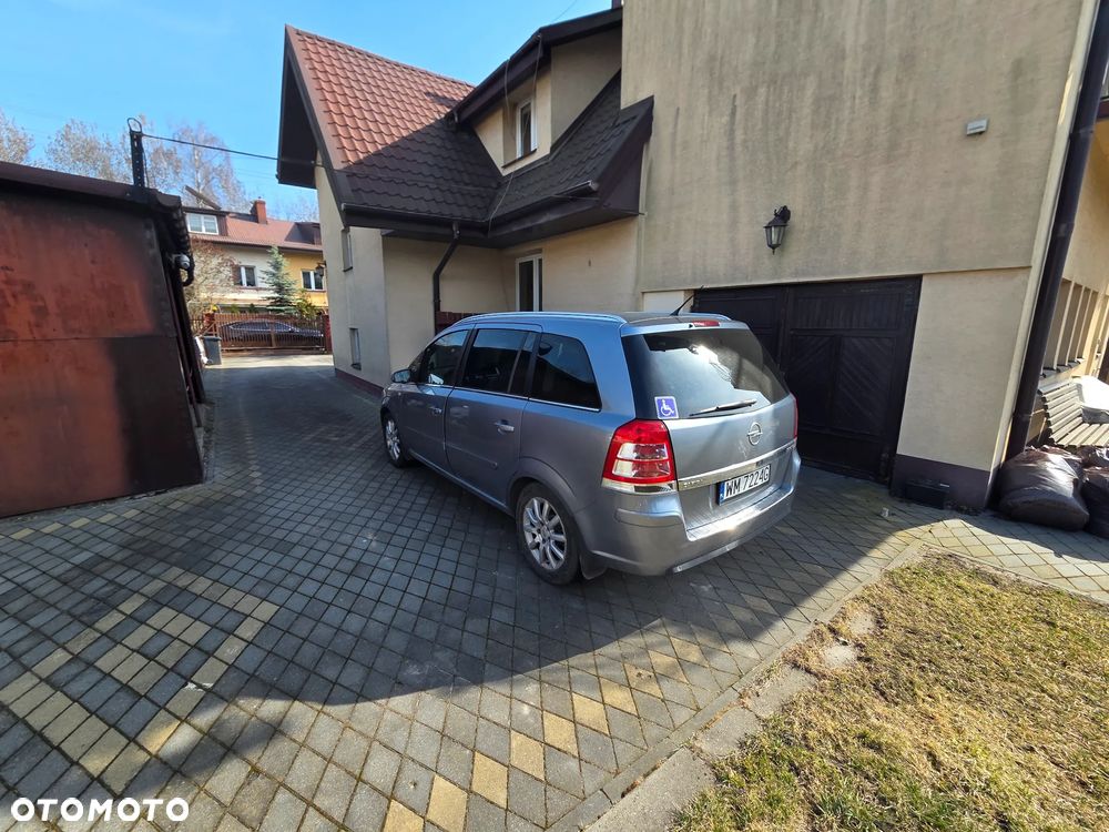 Opel Zafira 1.9 CDTI - 7